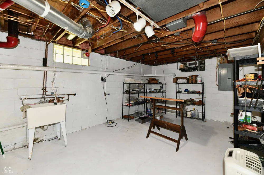 6146 Ralston Avenue Indianapolis, IN 46220