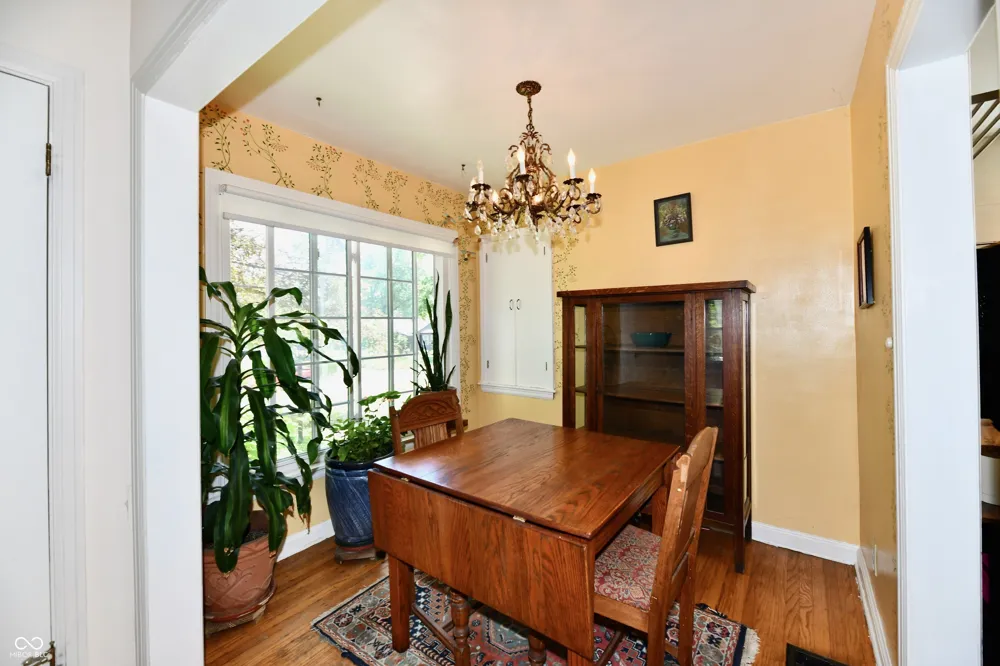 6146 Ralston Avenue Indianapolis, IN 46220