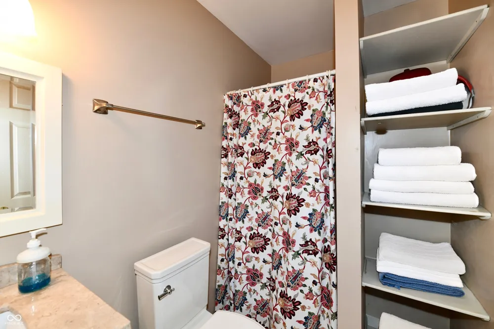 6146 Ralston Avenue Indianapolis, IN 46220