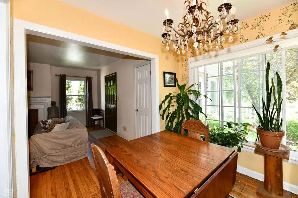 6146 Ralston Avenue Indianapolis, IN 46220
