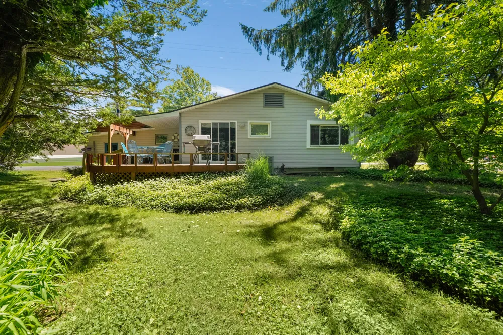 12274 Red Arrow Highway Sawyer, MI 49125