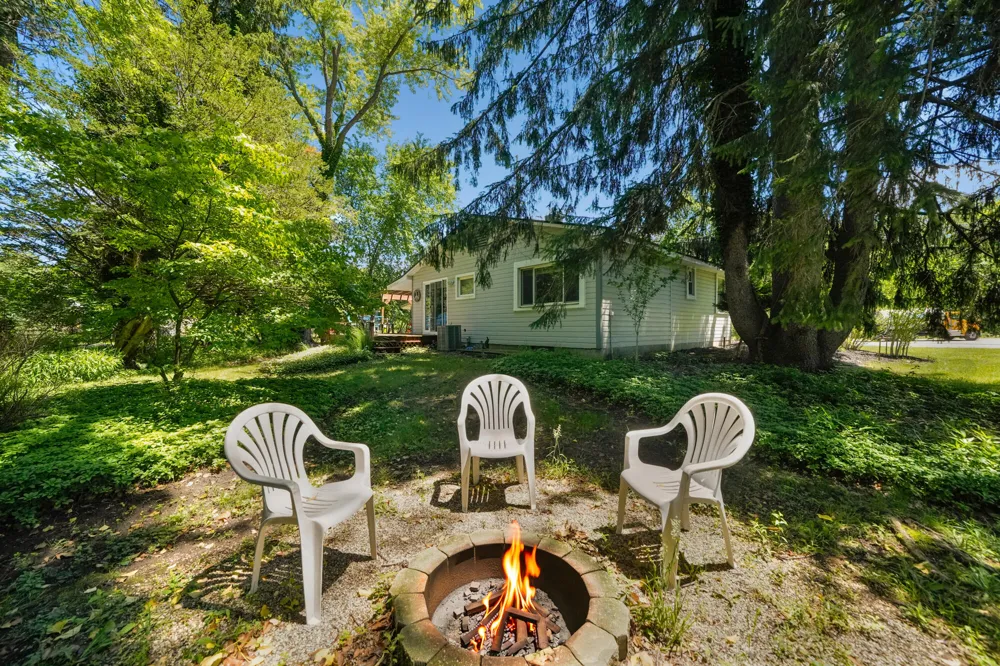 12274 Red Arrow Highway Sawyer, MI 49125