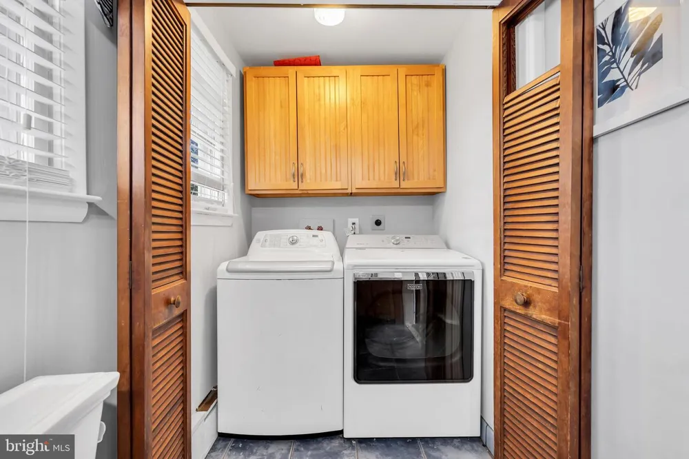 817 WASHINGTON AVENUE Palmyra, NJ 08065