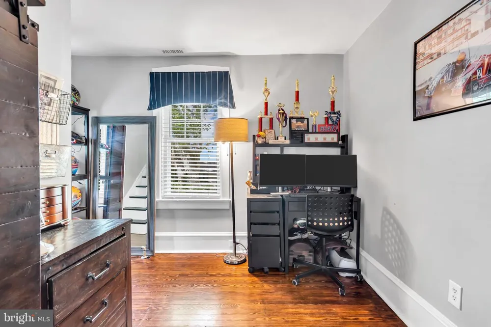 817 WASHINGTON AVENUE Palmyra, NJ 08065