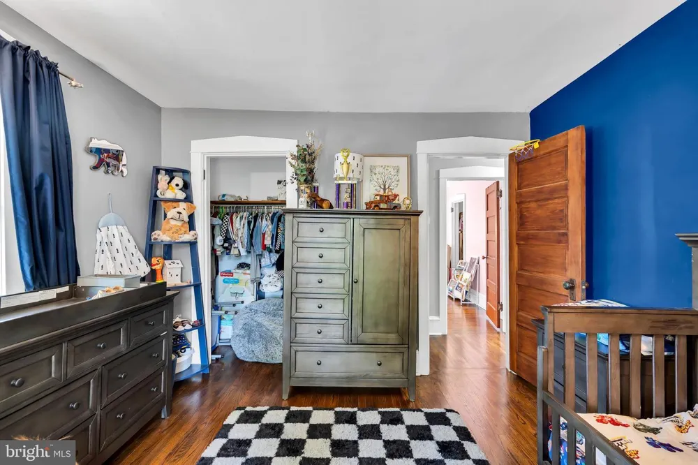 817 WASHINGTON AVENUE Palmyra, NJ 08065