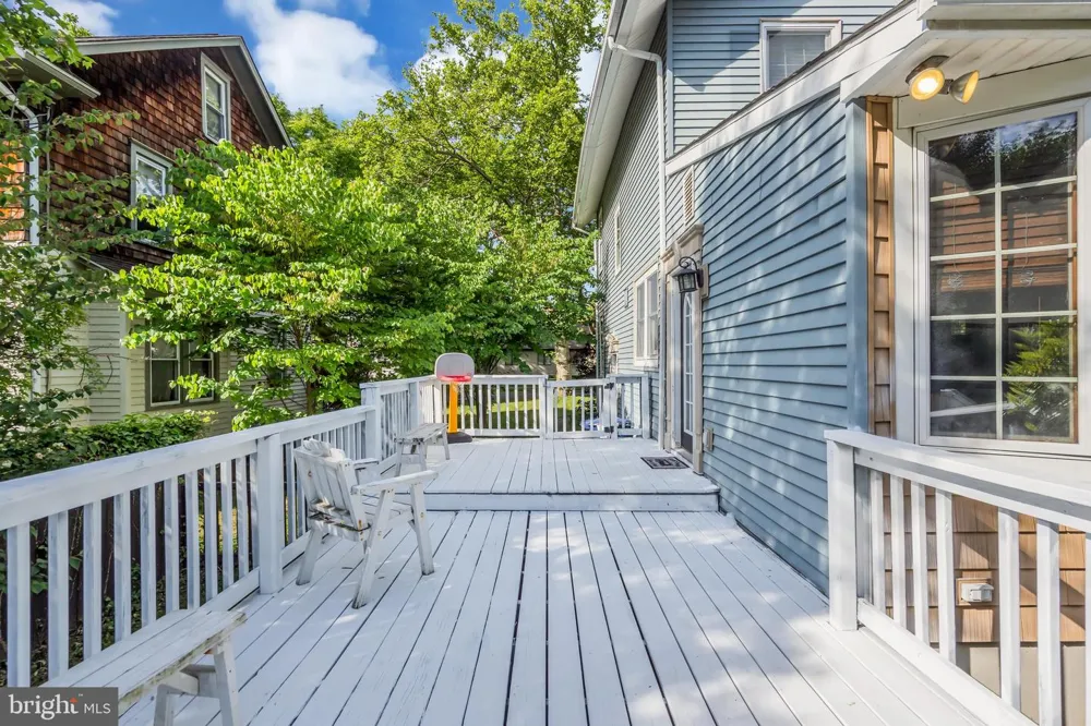 817 WASHINGTON AVENUE Palmyra, NJ 08065