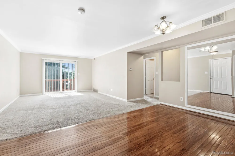 1714 Fort Street Trenton City, MI 48183
