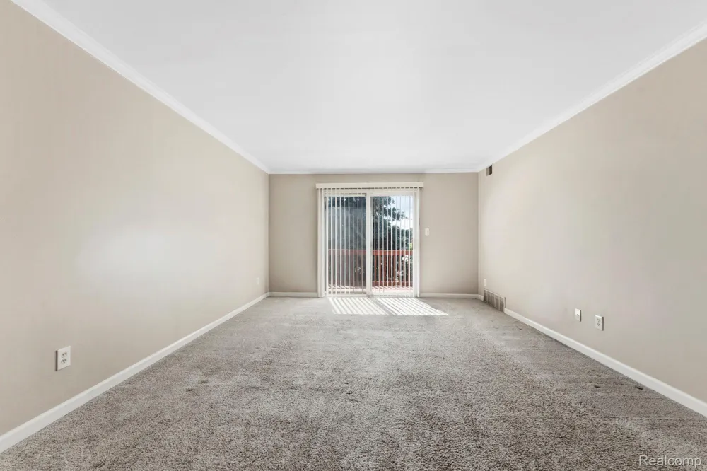 1714 Fort Street Trenton City, MI 48183