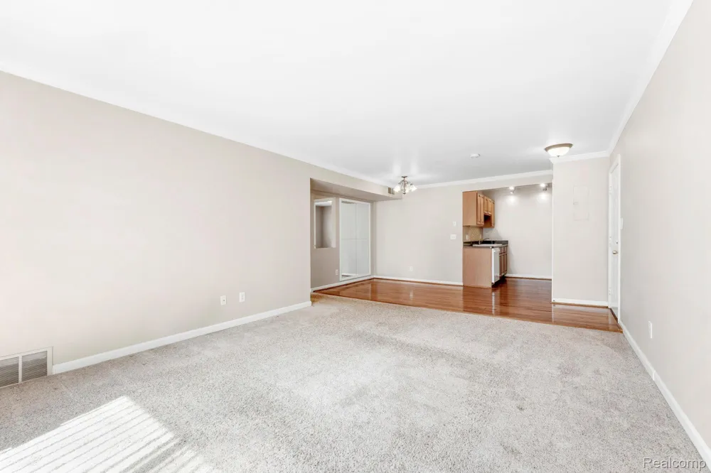 1714 Fort Street Trenton City, MI 48183