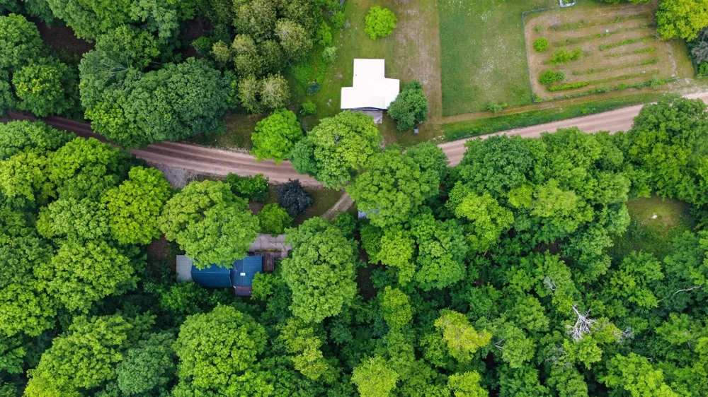 5885 Cedar Valley Road Long Lake Township, MI 49684