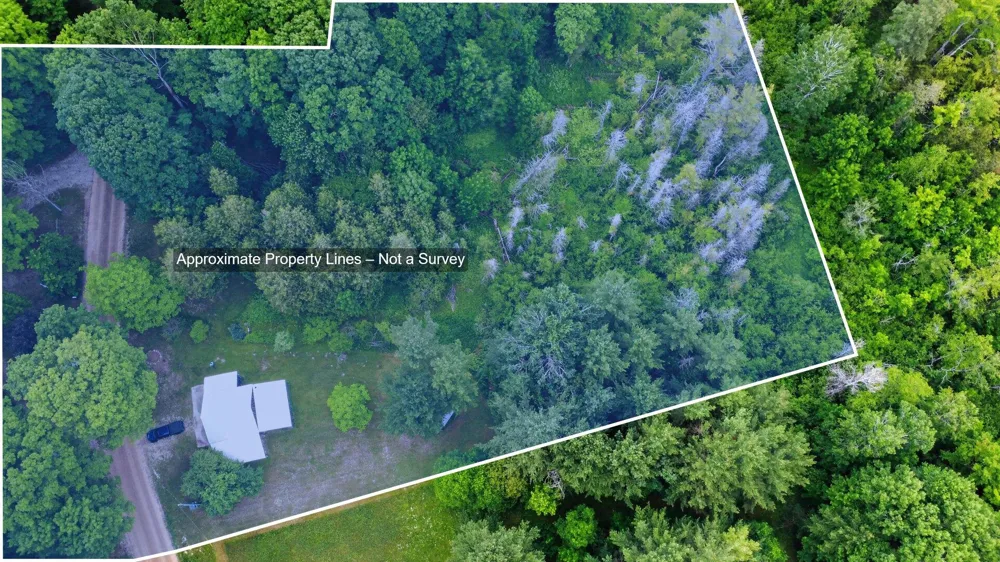 5885 Cedar Valley Road Long Lake Township, MI 49684