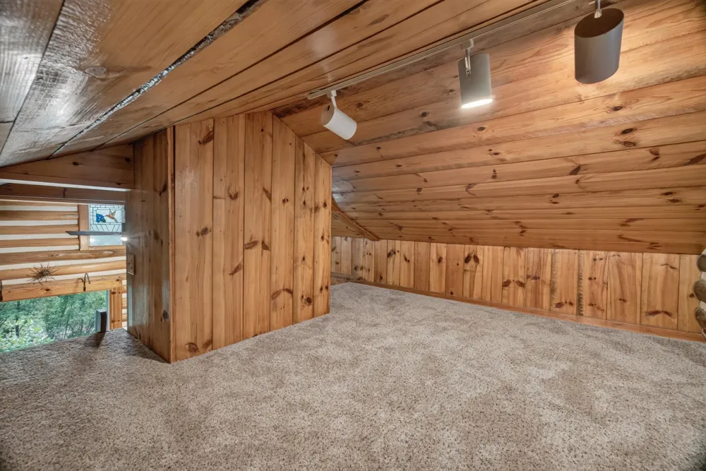 5885 Cedar Valley Road Long Lake Township, MI 49684