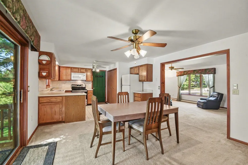 1660 Iroquois Trail Grant Township, MI 48748