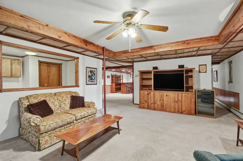 1660 Iroquois Trail Grant Township, MI 48748