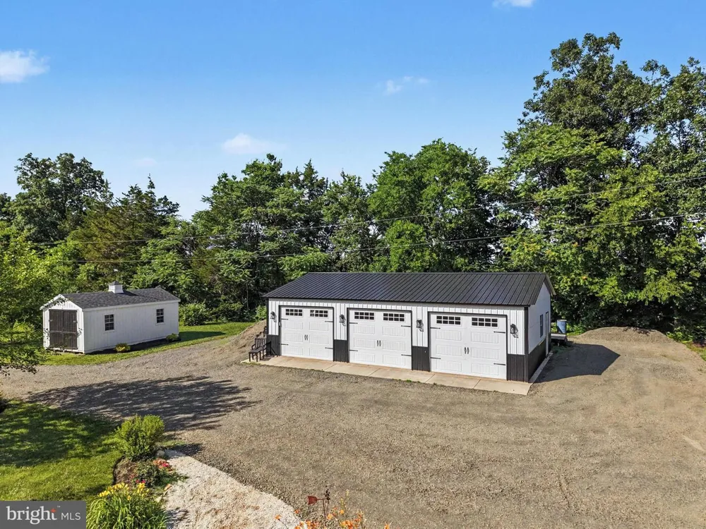 6493 BALLS MILL ROAD Midland, VA 22728