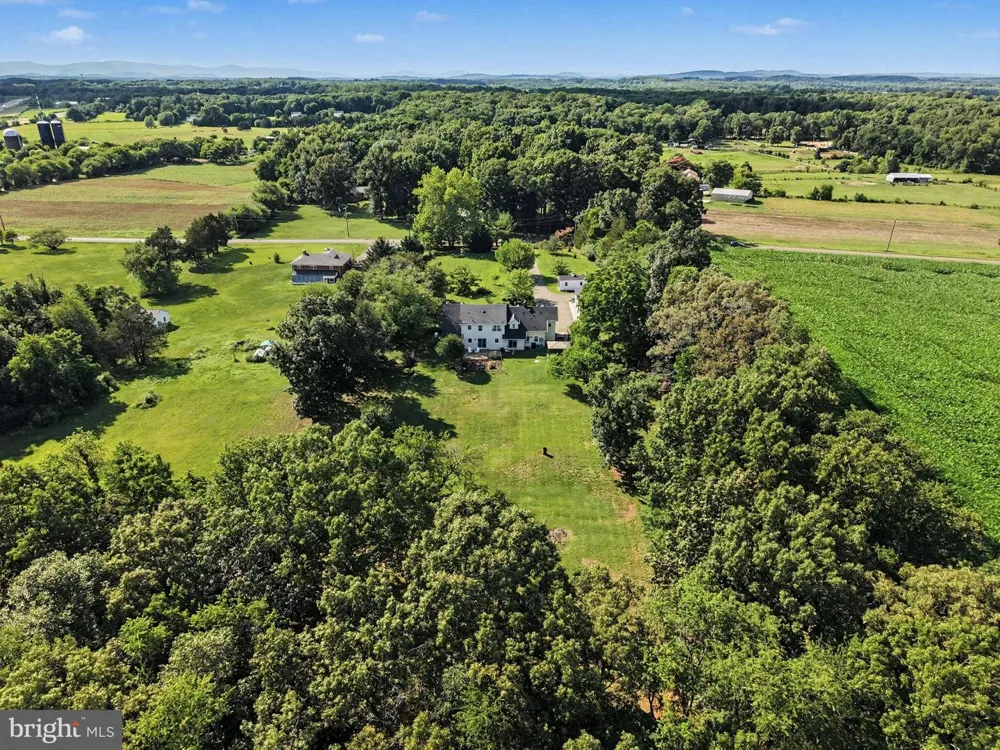 6493 BALLS MILL ROAD Midland, VA 22728