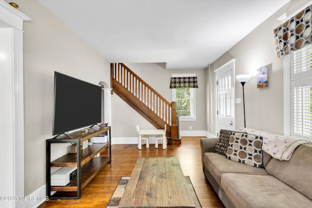 817 Washington Avenue Palmyra, NJ 08065