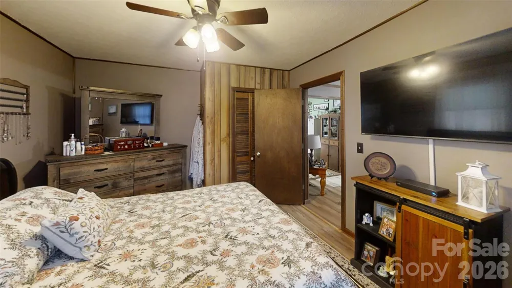 81 Pine Mount Road Weaverville, NC 28787
