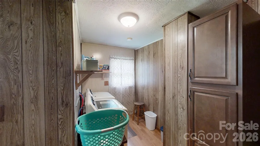 81 Pine Mount Road Weaverville, NC 28787