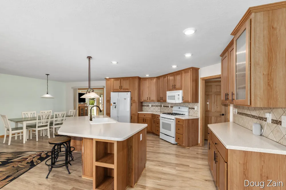 13611 Snapdragon Lane Solon Township, MI 49319