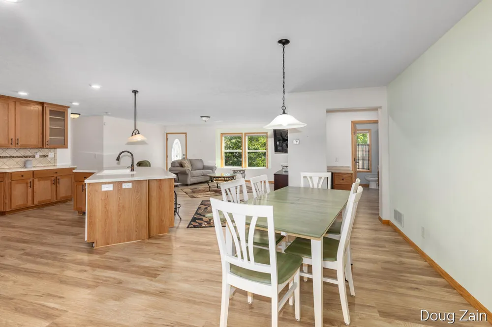 13611 Snapdragon Lane Solon Township, MI 49319