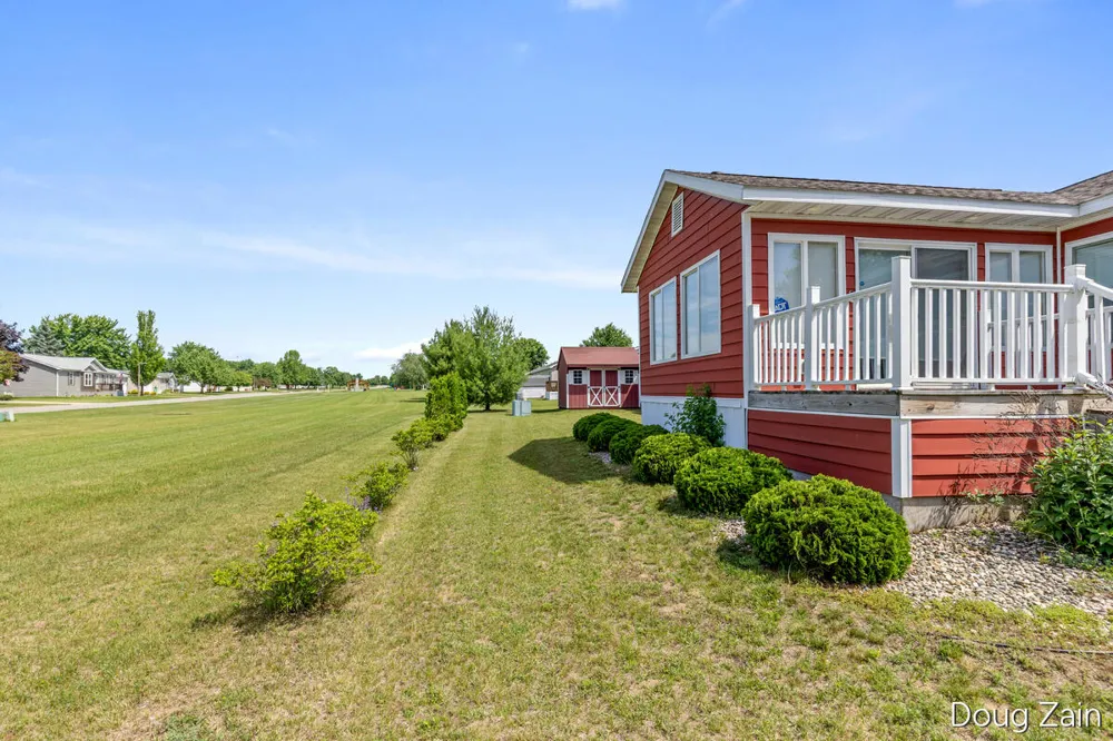 13611 Snapdragon Lane Solon Township, MI 49319