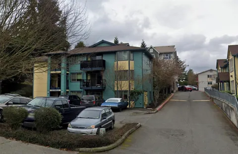 2503 Howard Ave