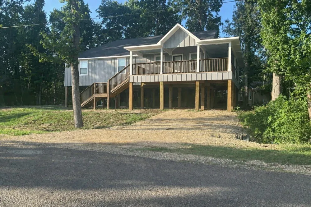 173 Emerald Lane Onalaska, TX 77360