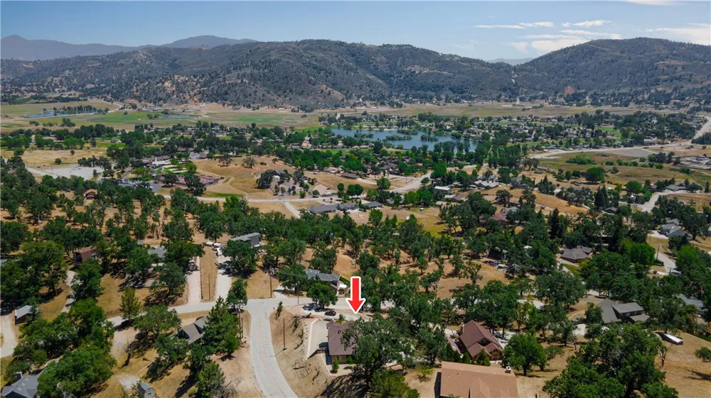 29801 Greenwater Drive Tehachapi, CA 93561
