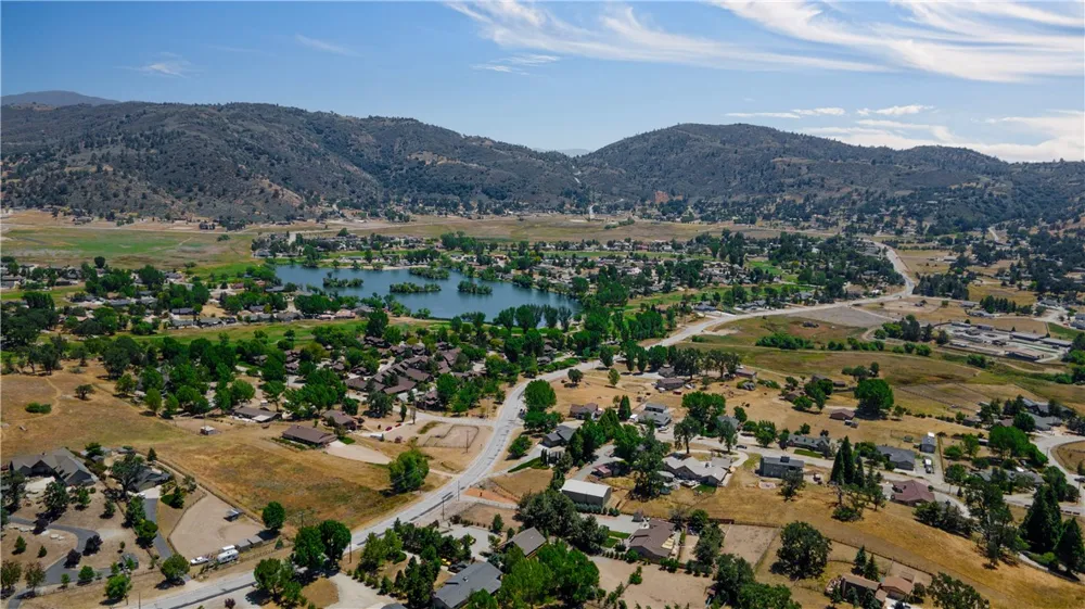 29801 Greenwater Drive Tehachapi, CA 93561