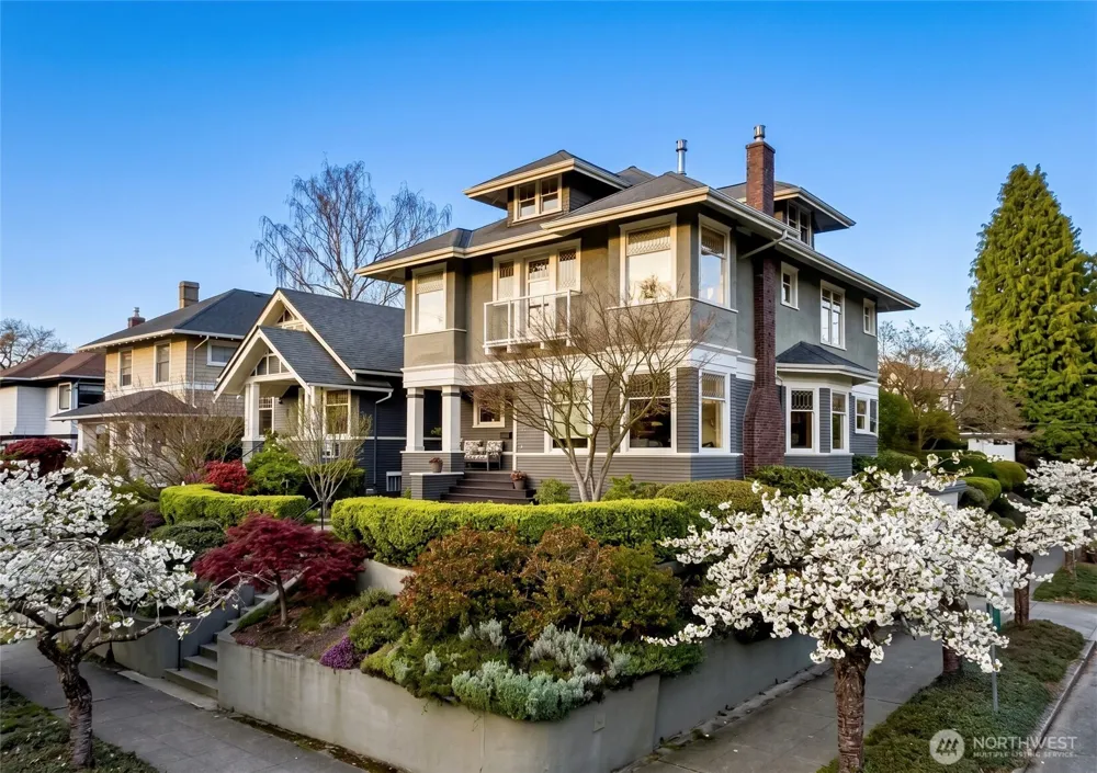 2002 1st Avenue Seattle, WA 98109