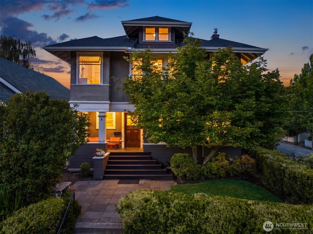 2002 1st Avenue Seattle, WA 98109