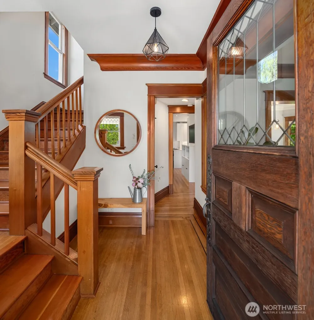 2002 1st Avenue Seattle, WA 98109