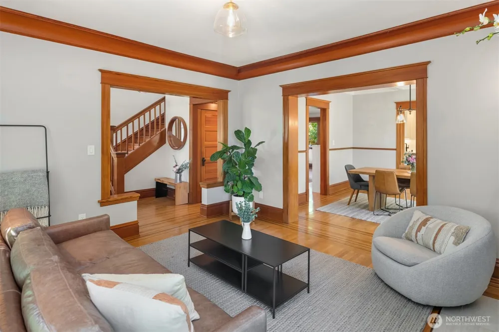 2002 1st Avenue Seattle, WA 98109