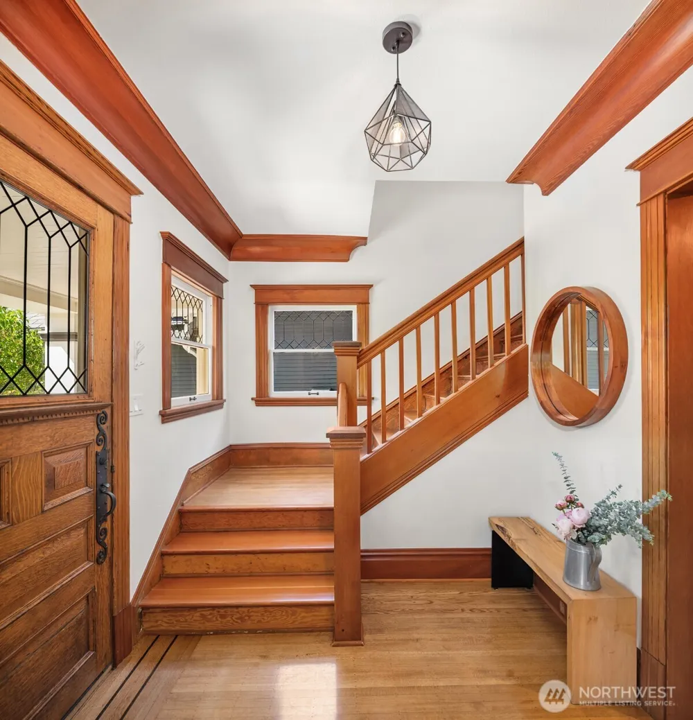 2002 1st Avenue Seattle, WA 98109
