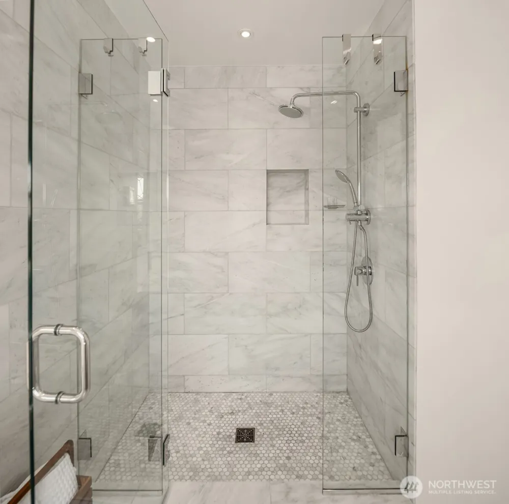 2002 1st Avenue Seattle, WA 98109