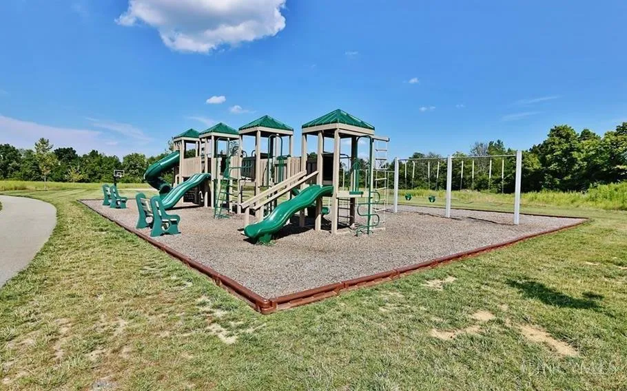 1555 Cedar Creek Drive Clearcreek, OH 45458