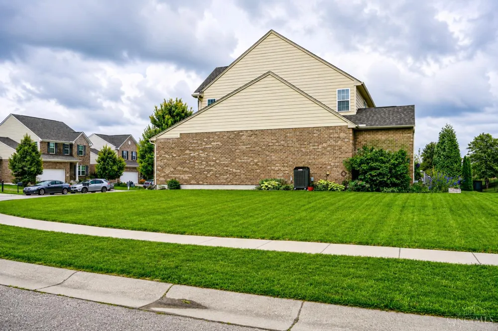 1555 Cedar Creek Drive Clearcreek, OH 45458
