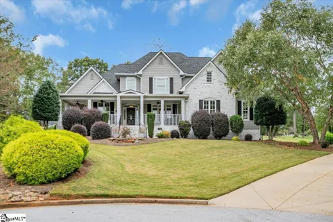 409 Arthurs Court