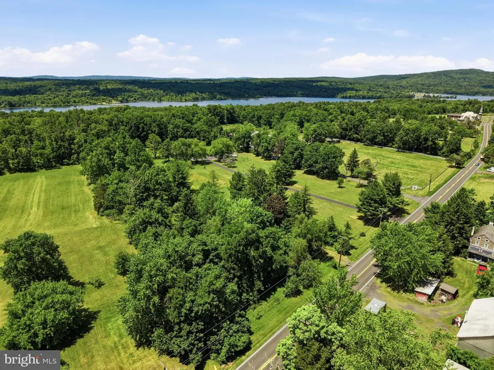 3610 RIDGE ROAD Perkasie, PA 18944