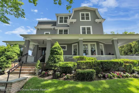 37 Ludlow Avenue