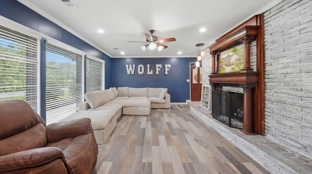 4989 Cleveland Highway Cohutta, GA 30710