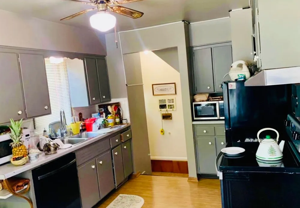 2944 Wolcott Flint, MI 48504