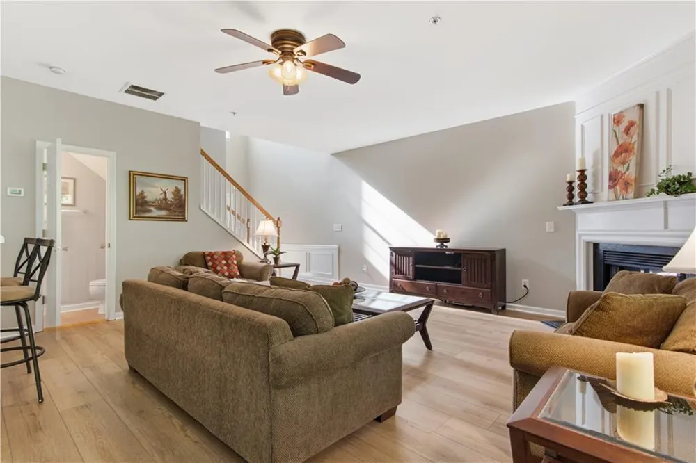 120 Regent Place Woodstock, GA 30188