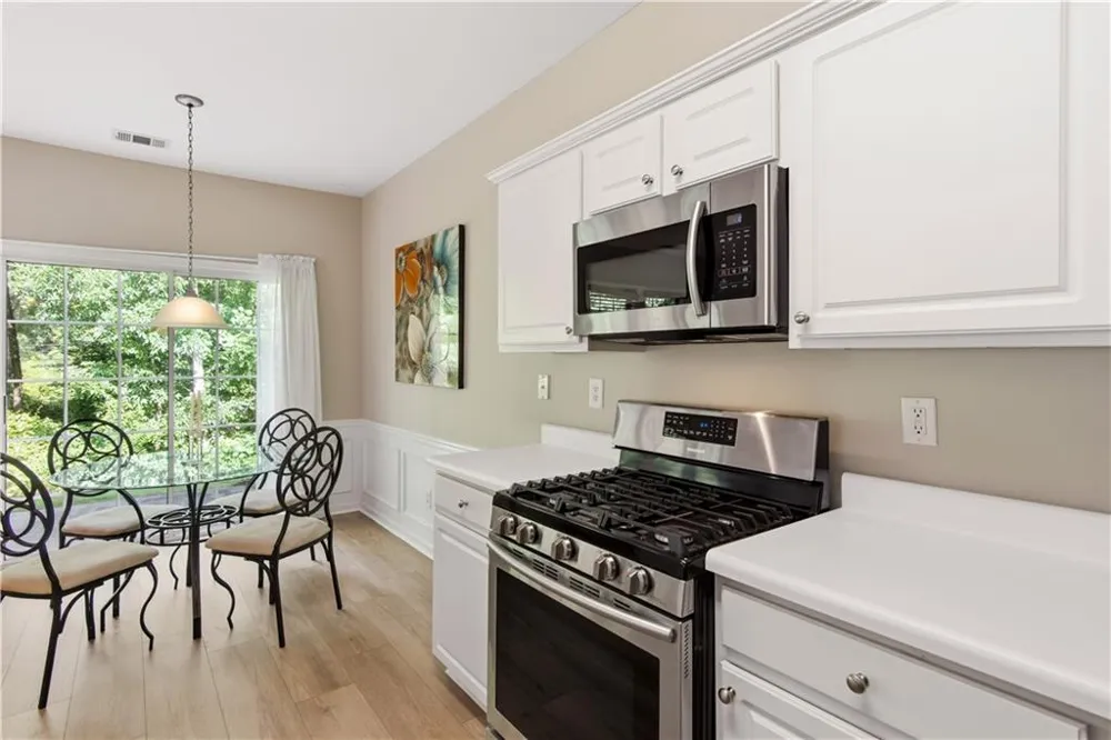 120 Regent Place Woodstock, GA 30188