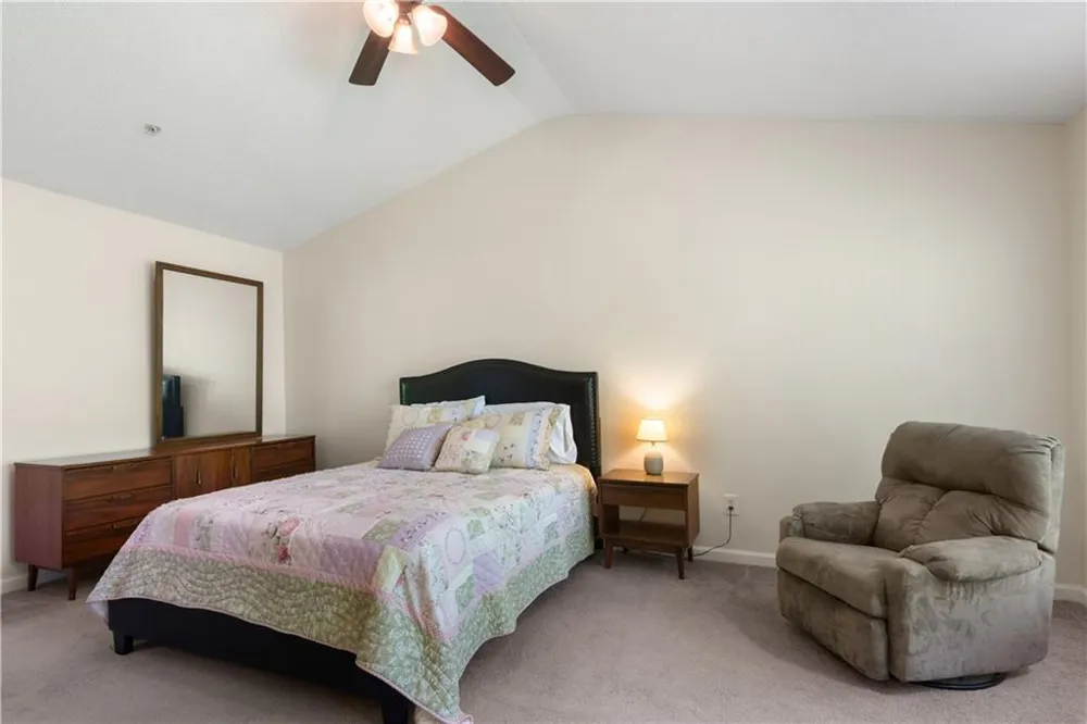 120 Regent Place Woodstock, GA 30188