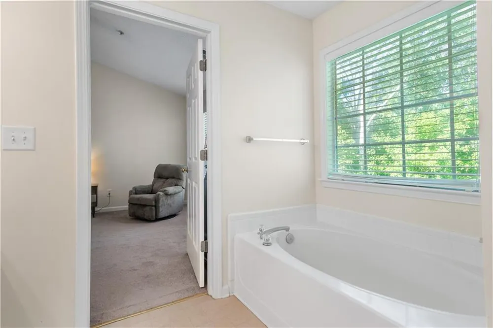 120 Regent Place Woodstock, GA 30188