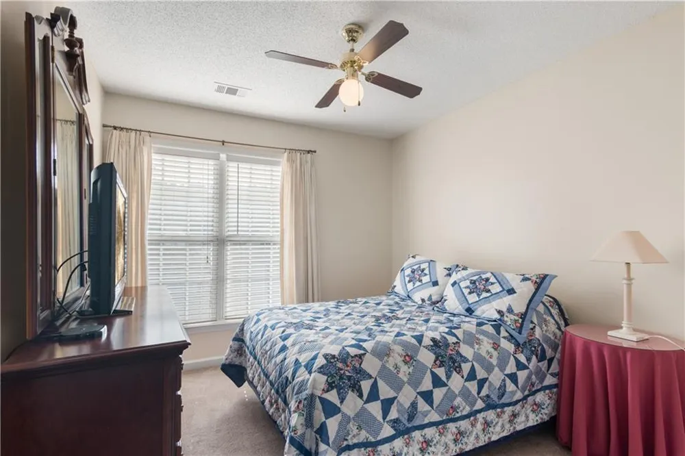 120 Regent Place Woodstock, GA 30188