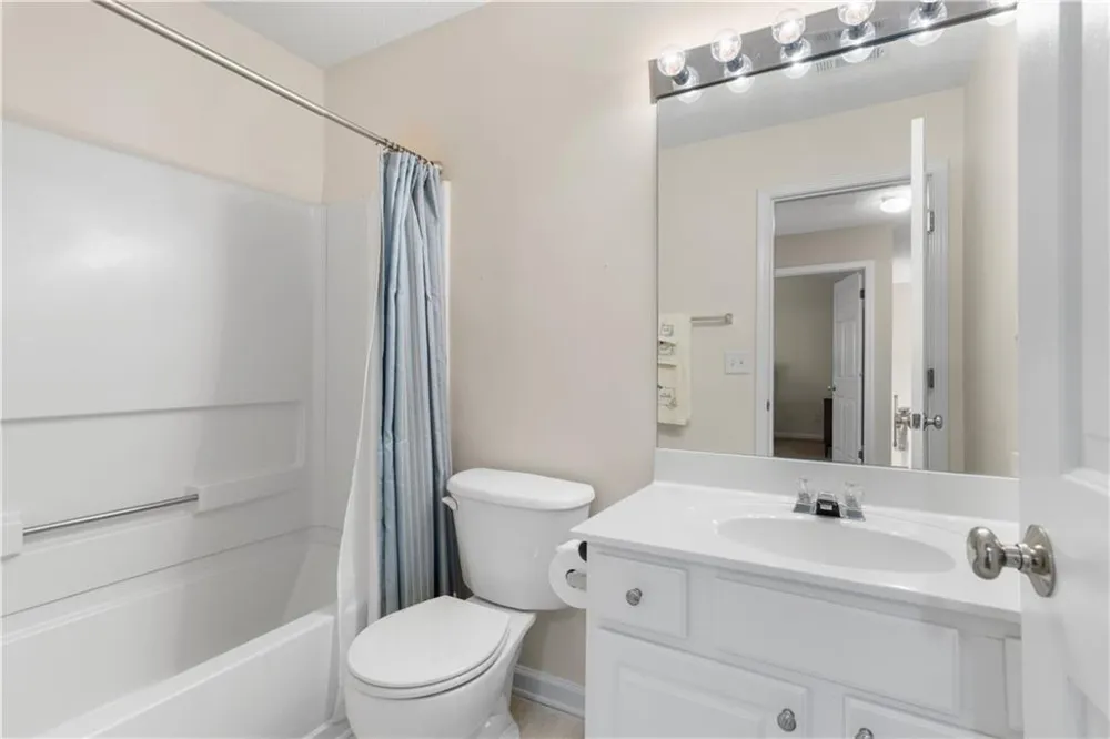 120 Regent Place Woodstock, GA 30188
