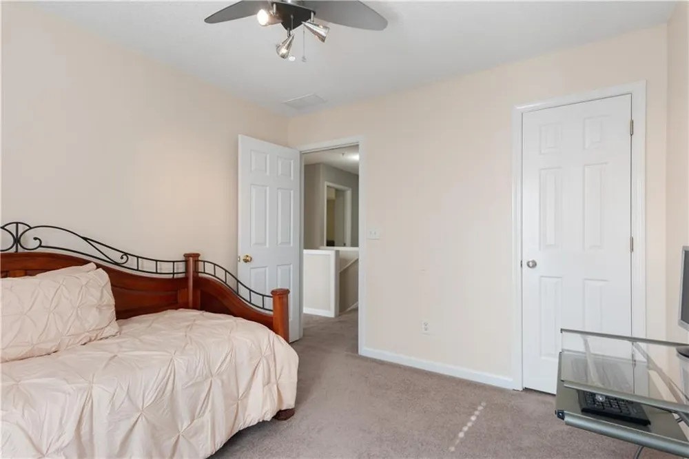 120 Regent Place Woodstock, GA 30188